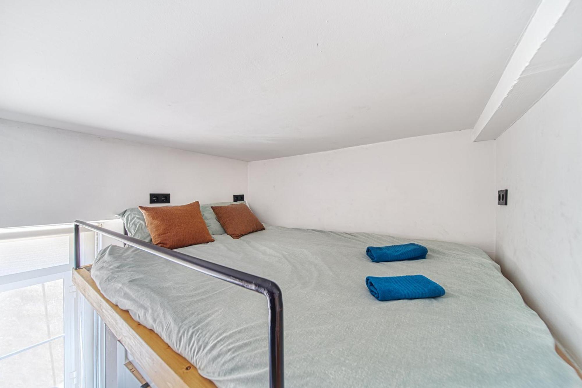 דירות Historic Gem & Modern Loft In The Heart Of ליסבון מראה חיצוני תמונה